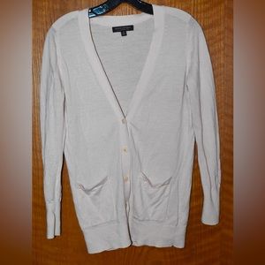 100% wool banana republic cardigan size S